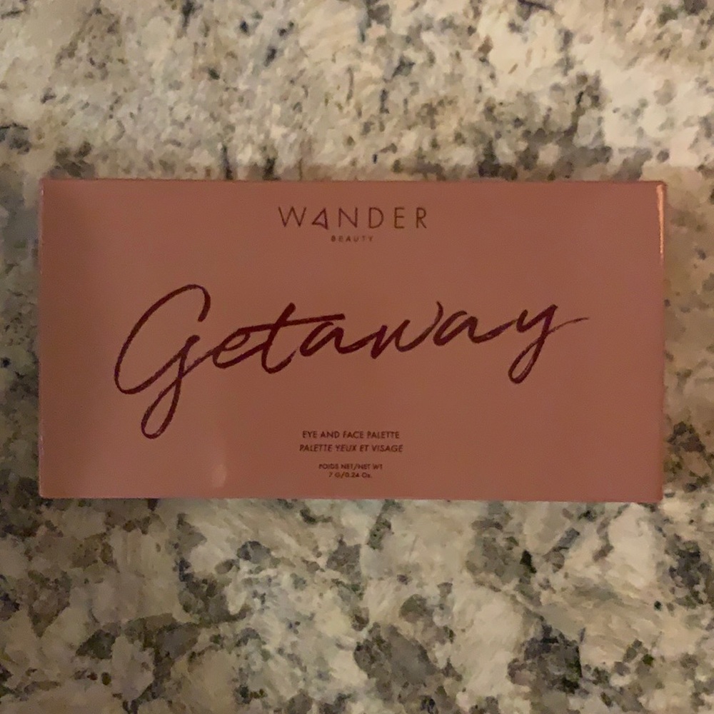 wander getaway palette.
